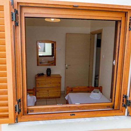 Small Paradise Nikiti  Exterior photo